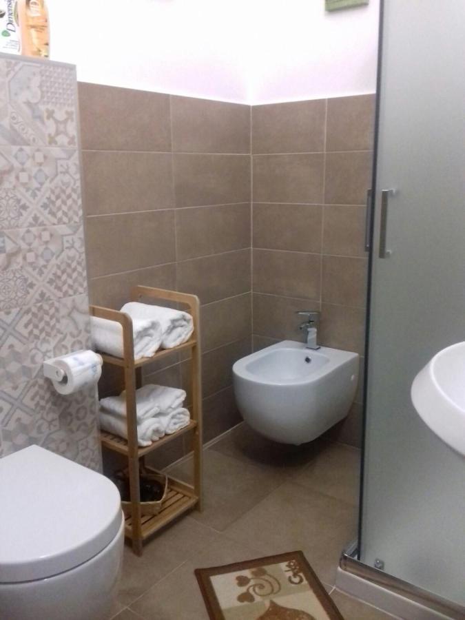 Toledo Street B&B Napoli Ngoại thất bức ảnh