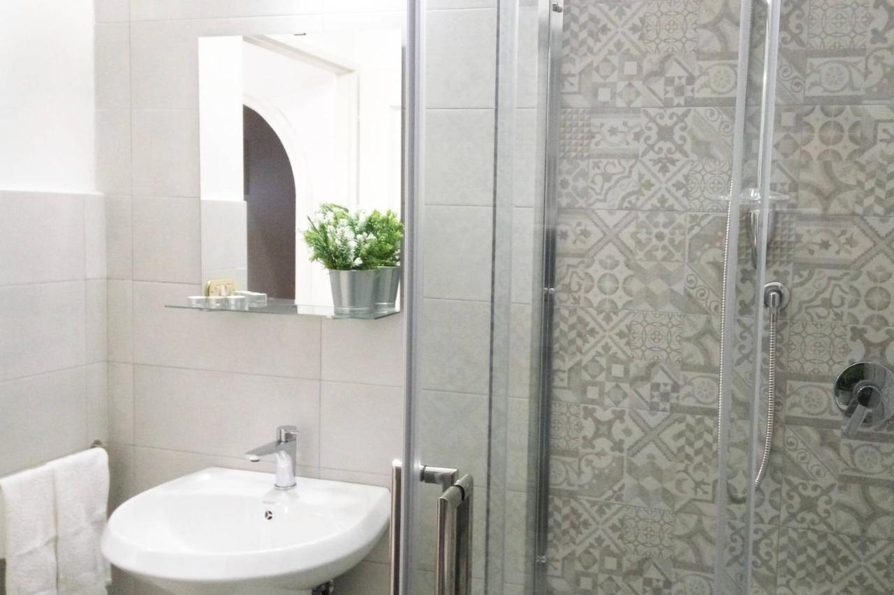 Toledo Street B&B Napoli Ngoại thất bức ảnh