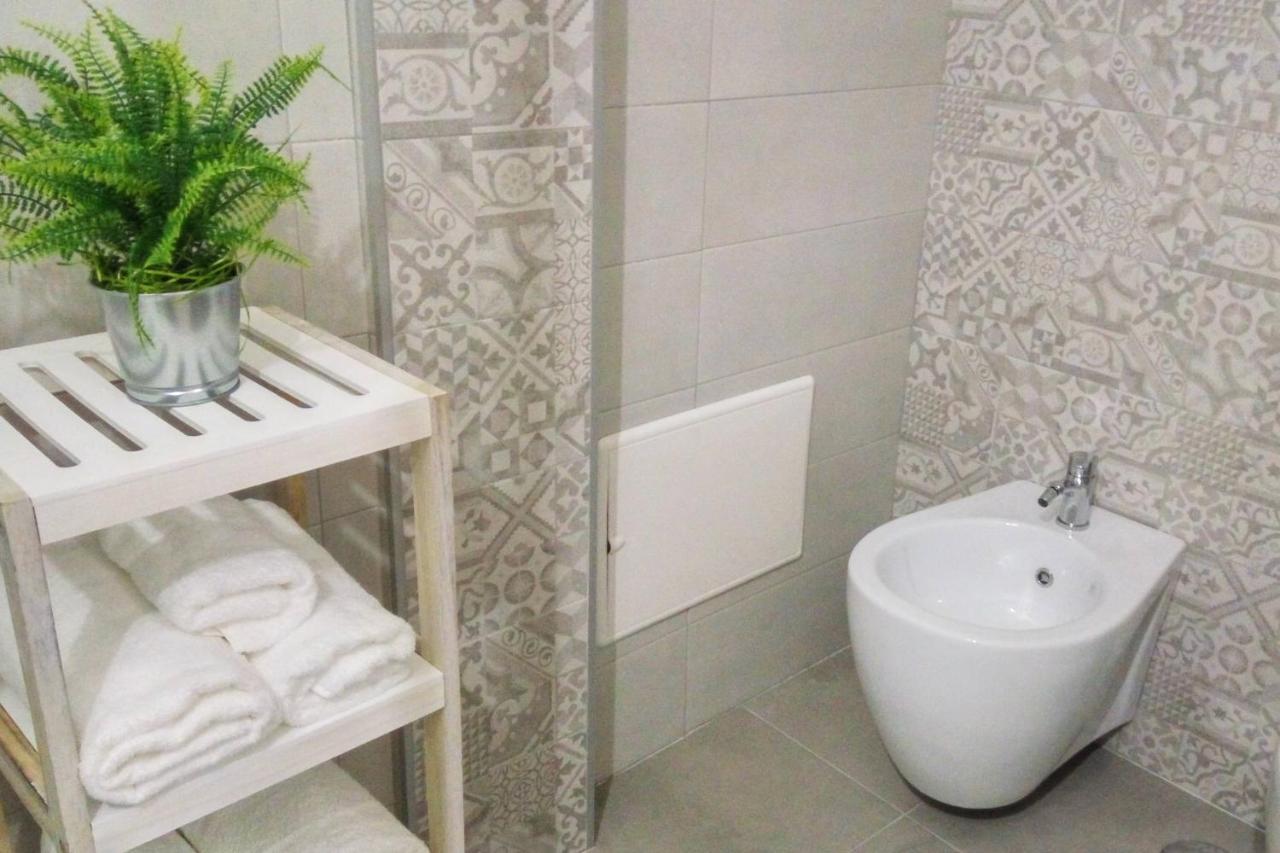 Toledo Street B&B Napoli Ngoại thất bức ảnh